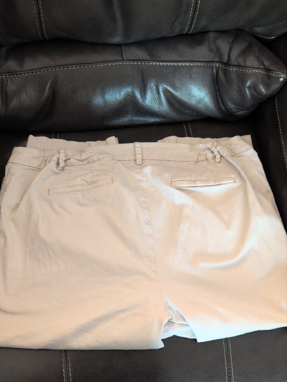 Talbots 16 W Capris - Picture 4 of 4
